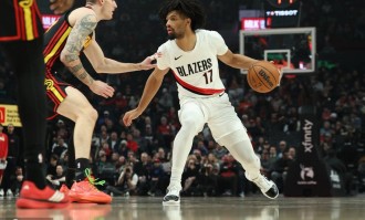 夏普24+9+5奥孔古空砍26分 开拓者胜老鹰