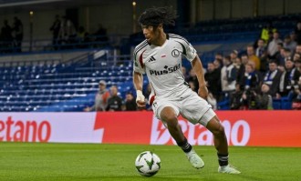 镜报：曼联青训小将奥耶德勒在波兰闪光，他若转会红魔将收到分成