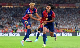 皇马开局三连胜只是假象？西班牙名嘴：巴萨才是西甲最强！