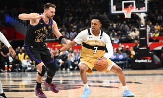 创纪录！东契奇18分4秒完成三双 湖人队史最快