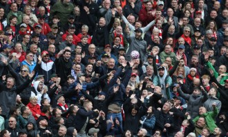 解密：利物浦重返巅峰的战术变革与新星崛起