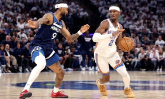 SGA轰40+10+9华子16分 雷霆险胜森林狼总分3-1